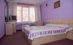 Хотел Сокол